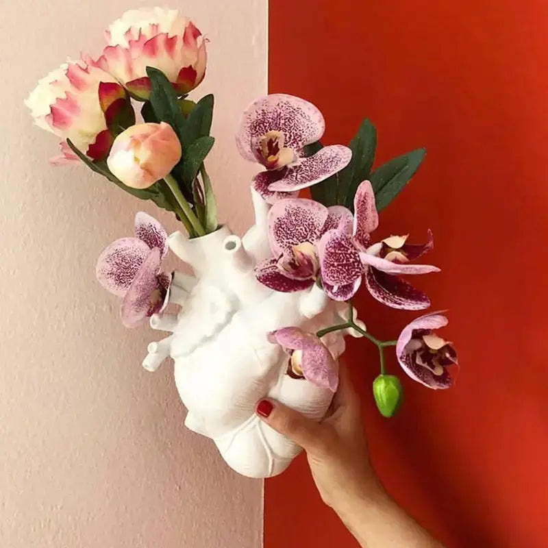 Heart-Shaped Resin Flower Vases, Stunning Decorative 6.5X4.5: White