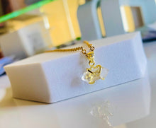 Load image into Gallery viewer, Mini Clear Quartz Necklace
